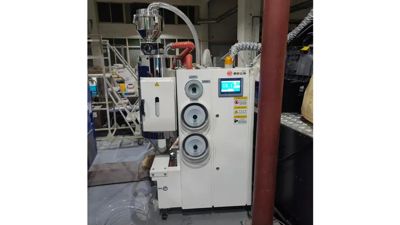 3-in-1 Dehumidifying Dryer with Loader for Plastics Details